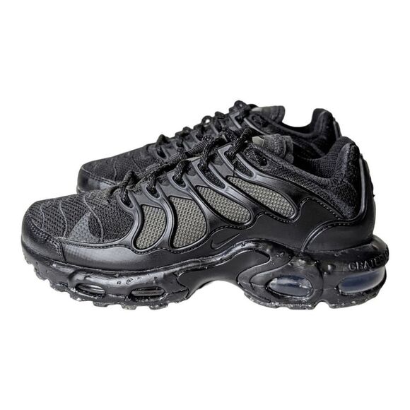 NIKE Air Max Terrascape Plus 'Triple Black' Sneakers Size 3.5 - Picture 2 of 7